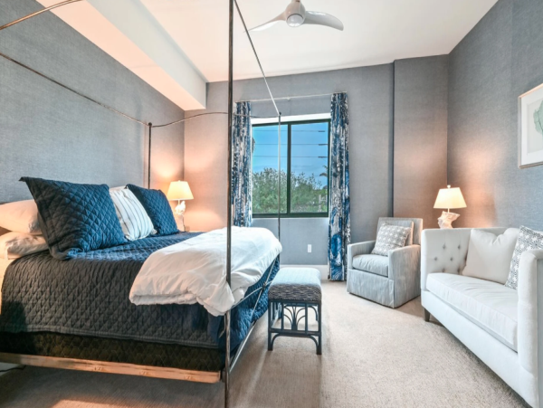 Downtown Naples Three-Bedroom Condo With Private Elevator
